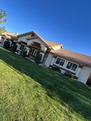 Marks Home Improvement Logo