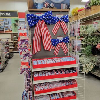 Michaels - Arts & Crafts Near Me - Riverhead, New York Michaels - Arts & Crafts Near Me - Riverhead, New York