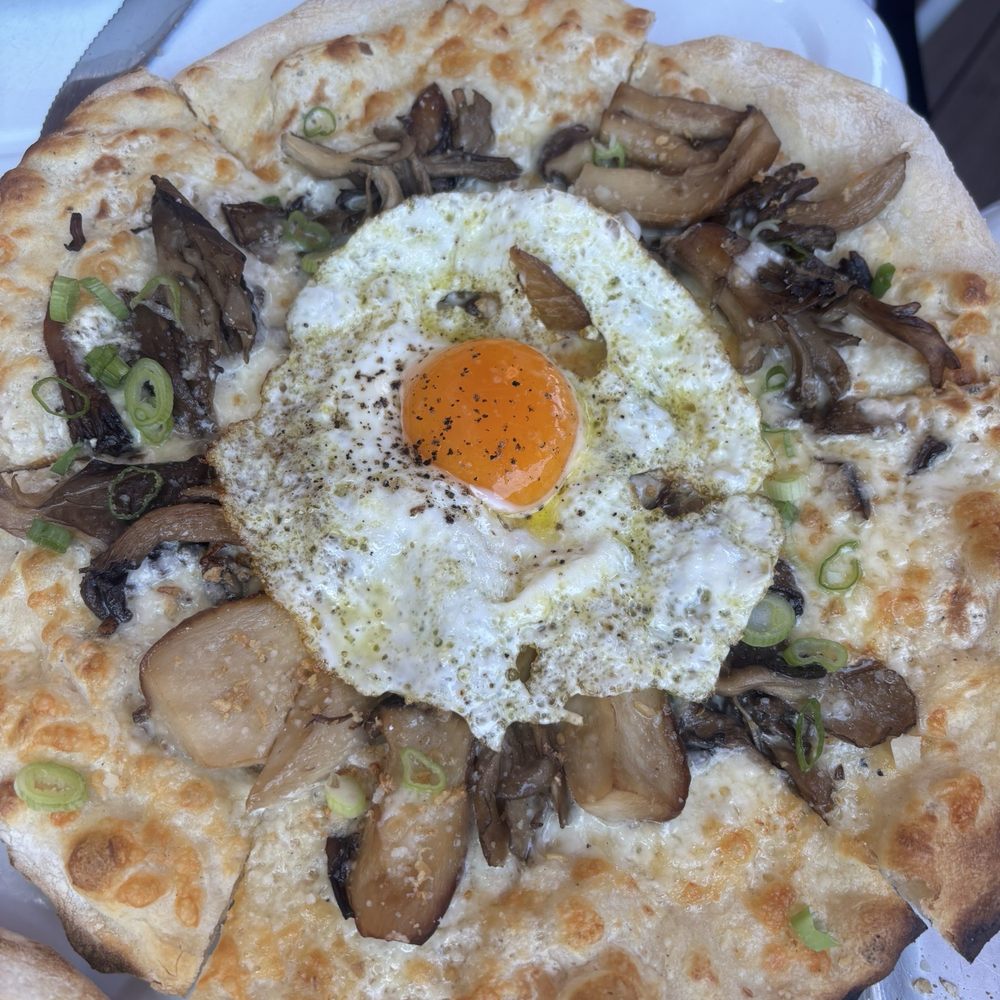 Willies - Fungi - Pizza Near Me - Boston, Massachusetts