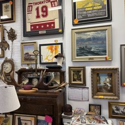 Little Giant Comics & Collectibles