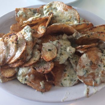 The Grotto - Absolutely amazing blue cheese chips - American Near Me - Springfield, Missouri