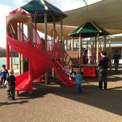 Coal Mountain Park - Covered playground