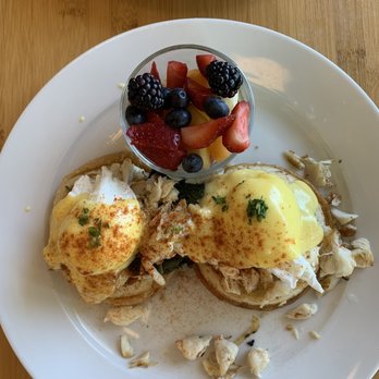 Bloom - Jumbo Crab Bene - American Near Me - Santa Clara, California Bloom - Jumbo Crab Bene - American Near Me - Santa Clara, California
