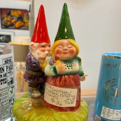 Antique Depot - Gnomes!