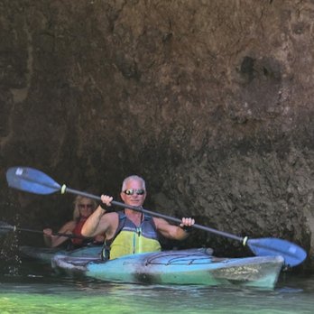 River Dogz - Kayaking out of the grotto, our guide took the time to get individual photos of everyone and then shared them all with the group - Rafting/Kayaking Near Me
