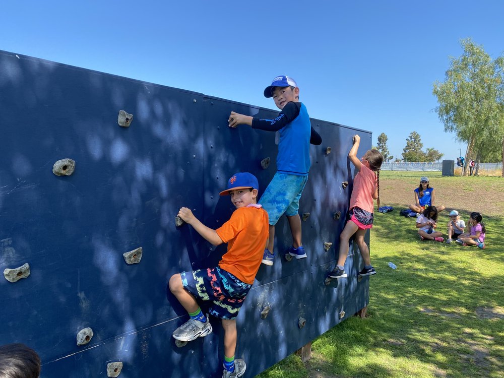 Peninsula Bay Cities Day Camp Logo
