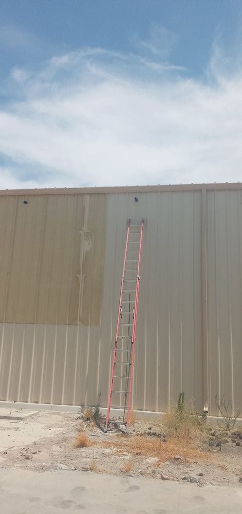 Slide of Berumen Roofing