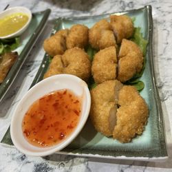 隆姐泰國美食館 - fried shirmp cake