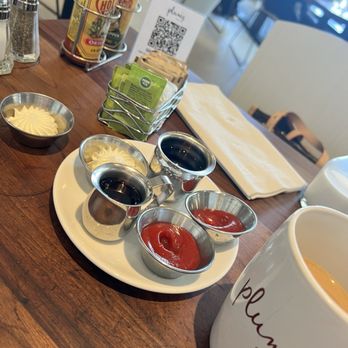 Plums Cafe - Condiments - Breakfast & Brunch Near Me - Costa Mesa, California