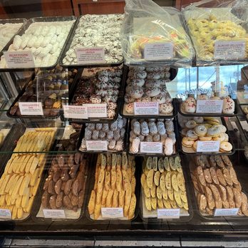 Peter Sciortino Bakery - Bakeries Near Me - Milwaukee, Wisconsin
