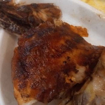 El Pollo Loco - This place isn't very good Sandra the manager was rude wanted to charge me for the cilantro dressing - Fast Food Near Me - Santa Monica, California