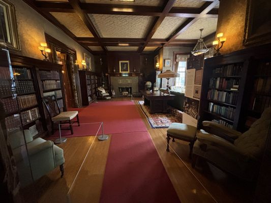 Glensheen Mansion by null
