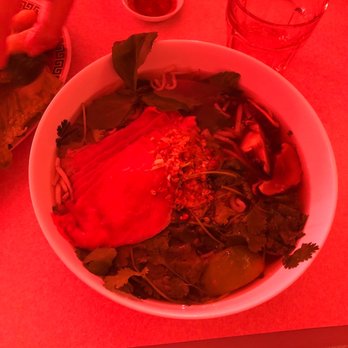 Money Cat Vietnamese American - Classic Rare Beef Pho - Vietnamese Near Me - Brooklyn, New York