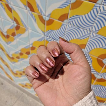 Nailbox Studio - Rockstar by Ashley at Nailbox - Nail Salons Near Me - Los Angeles, California
