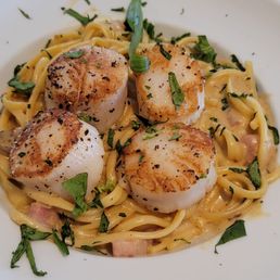 Scallops Carbonara