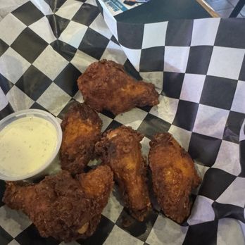 Mattingly's Sports Bar & Grill - American Near Me - Florissant, Missouri