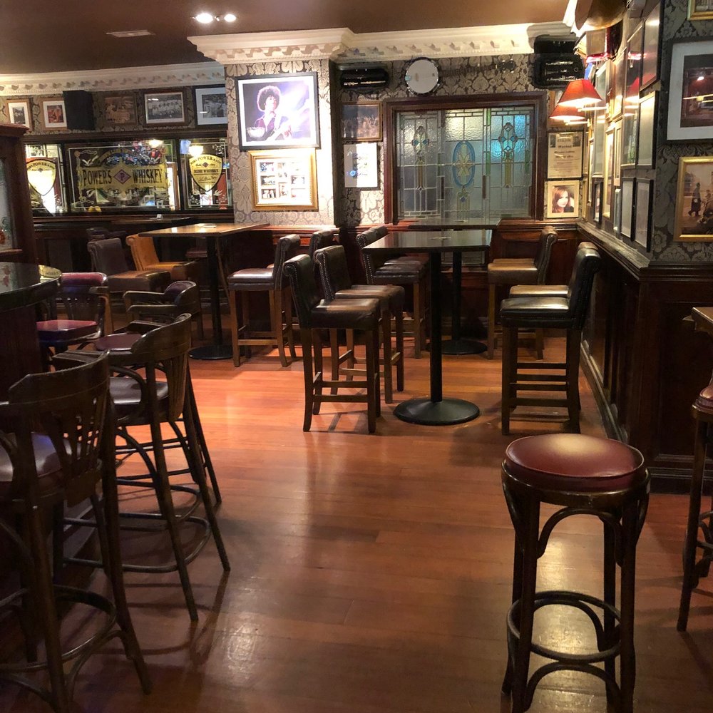 McGrattan's In The Lane - Interior - Pubs Near Me - Dublin, D McGrattan's In The Lane - Interior - Pubs Near Me - Dublin, D