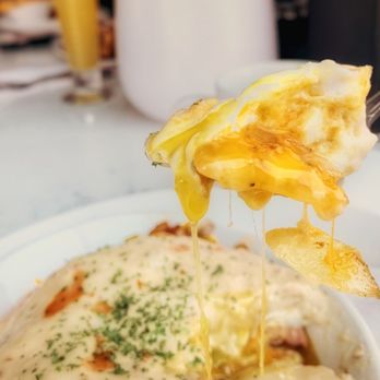 Broken Yolk Cafe - Country Skillet - AWESOME! - Breakfast & Brunch Near Me - Santee, California Broken Yolk Cafe - Country Skillet - AWESOME! - Breakfast & Brunch Near Me - Santee, California