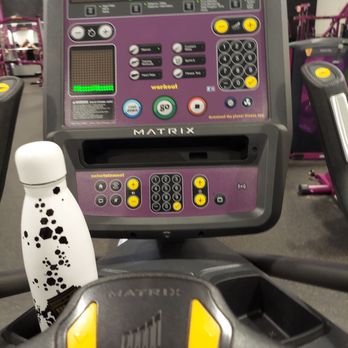 Planet Fitness - Typical display on exercise bike. - Gyms Near Me - S Clermont, Florida Planet Fitness - Typical display on exercise bike. - Gyms Near Me - S Clermont, Florida