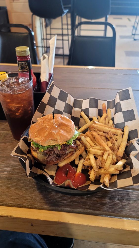 BECKS BURGER Updated August 2024 119 3rd St NE, Staples, Minnesota