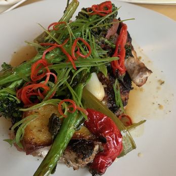 Nine-Ten - Jerk chicken - Bars Near Me - La Jolla, California