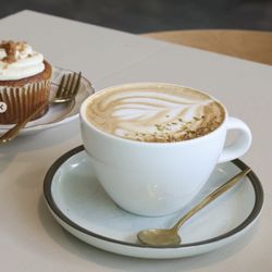 GoodPeople - PISTACHIO CRUNCH CLOUD LATTE