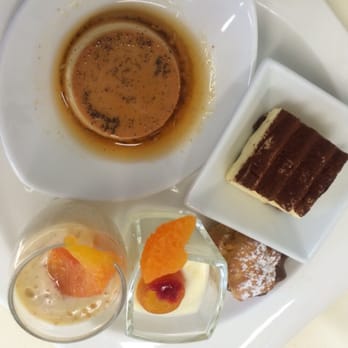 Panorama Restaurant - Desserts from the famous dessert buffet tray - Cafeteria Near Me - Basel, BS