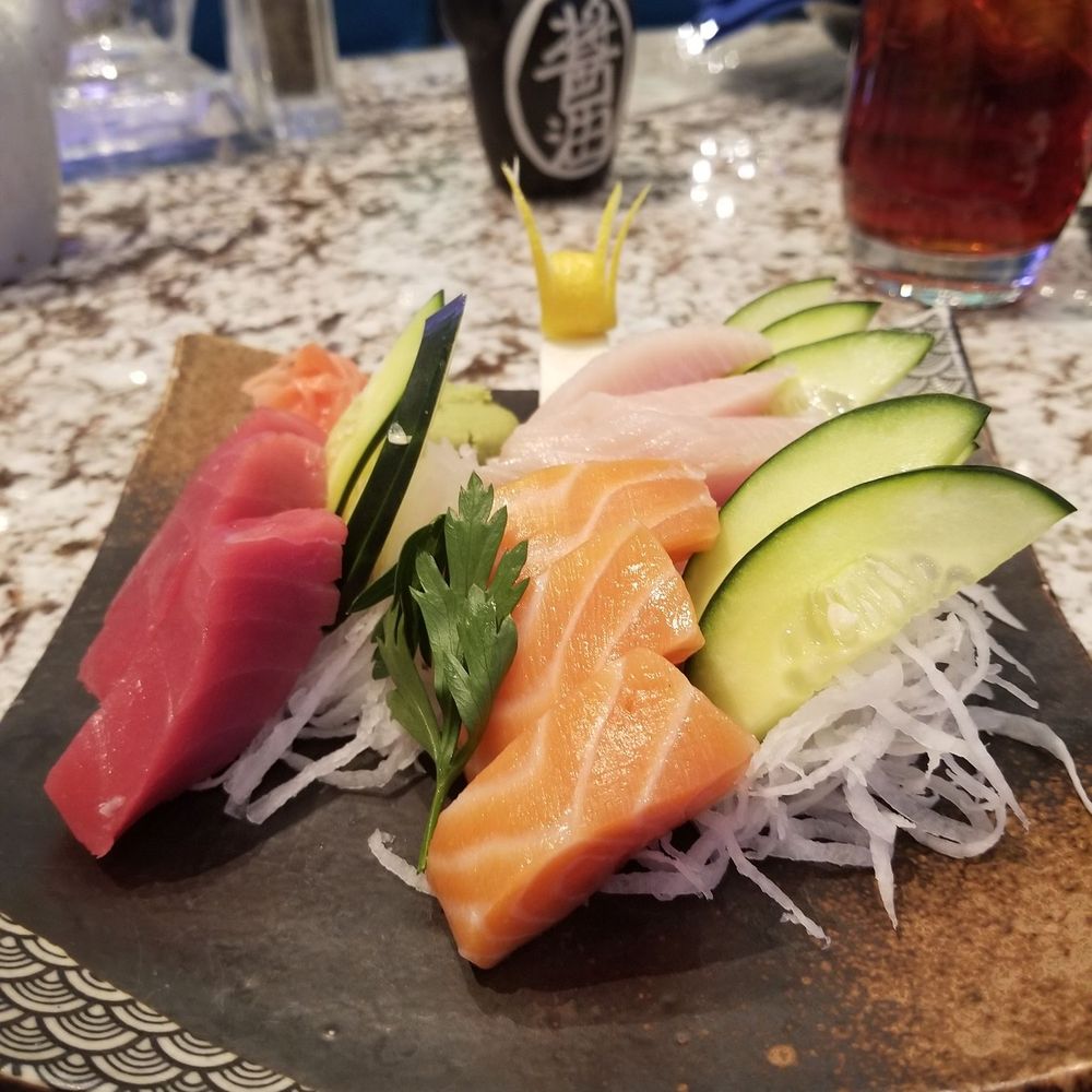 Oceano - Sashimi combo with himachi, salmon, and ahi. Nice thick cuts of super fresh fish. - Seafood Near Me - Reno, Nevada Oceano - Sashimi combo with himachi, salmon, and ahi. Nice thick cuts of super fresh fish. - Seafood Near Me - Reno, Nevada