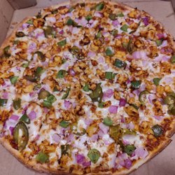 Manchurian chicken pizza