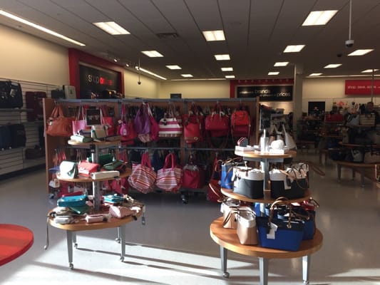 TJ MAXX - Updated December 2025 - 17 Photos - 2314 Harnett Dr