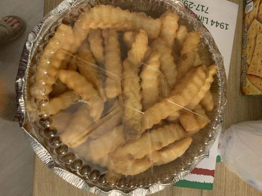 Vinny and ThozeGuyz Pizzeria by null