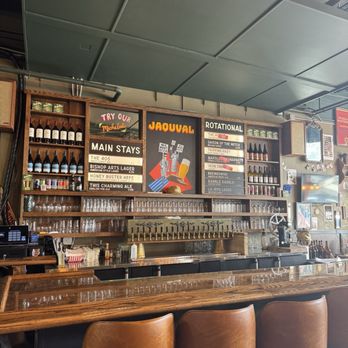 Jaquval - Bar - Brewpubs Near Me - Dallas, Texas Jaquval - Bar - Brewpubs Near Me - Dallas, Texas