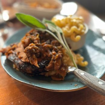 River & Fort - Pork Chop Apple puree, mac n cheese in gouda - Bars Near Me - SAINT AUGUSTINE, Florida River & Fort - Pork Chop Apple puree, mac n cheese in gouda - Bars Near Me - SAINT AUGUSTINE, Florida