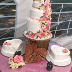 Zummy's Cakes - Wedding cake