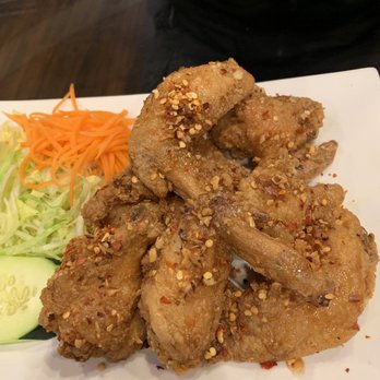 Boiling Pho - Fish sauce chicken wings! So crunchy and flavorful! Delicious!! - Vietnamese Near Me - Pearland, Texas Boiling Pho - Fish sauce chicken wings! So crunchy and flavorful! Delicious!! - Vietnamese Near Me - Pearland, Texas