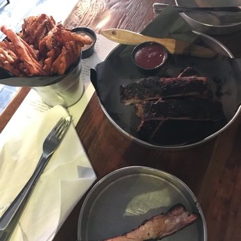 Smoque N' Bones - Sweet potato waffles and 1/2 rack of pork ribs - Barbeque Near Me - Toronto, Ontario Smoque N' Bones - Sweet potato waffles and 1/2 rack of pork ribs - Barbeque Near Me - Toronto, Ontario