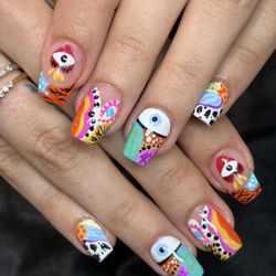 Golden File Nail Spa