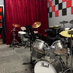 The Anderson School - Drum lesson set up