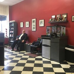 Cutters For Men - Nice waiting area!