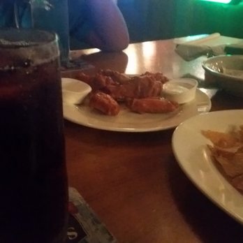 Butch McGuire's - Irish Near Me - Chicago, Illinois