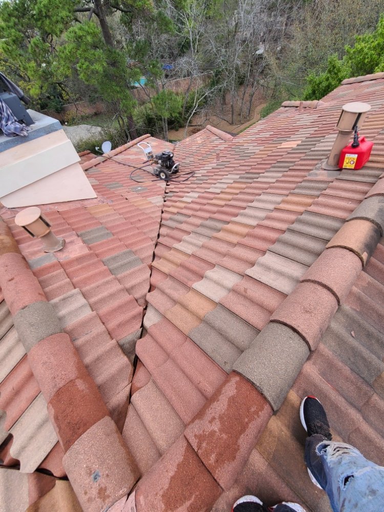 Slide of Extra Mile Roofing And More