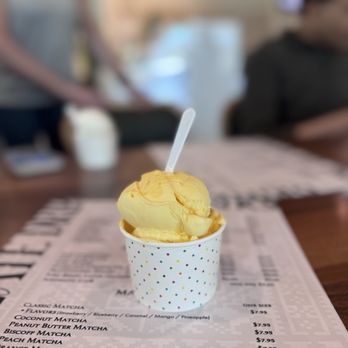 Chocolate Drip - Mango gelatto - Gelato Near Me - Richardson, Texas Chocolate Drip - Mango gelatto - Gelato Near Me - Richardson, Texas