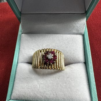 Gold Store Palm Springs - My beautiful 1930's gem - Jewelry Near Me - Palm Springs, California Gold Store Palm Springs - My beautiful 1930's gem - Jewelry Near Me - Palm Springs, California