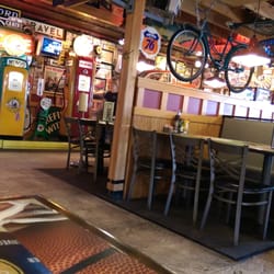 Sanford's Grub & Pub