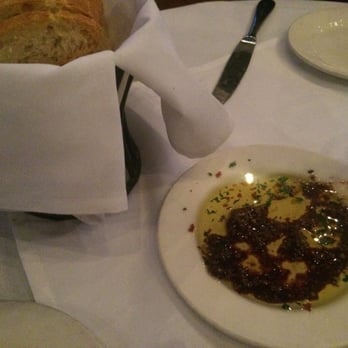 Piatti - Bread with Garlic/Balsamic/Oil- You can eat the whole thing! - Italian Near Me - La Jolla, California Piatti - Bread with Garlic/Balsamic/Oil- You can eat the whole thing! - Italian Near Me - La Jolla, California
