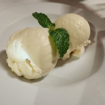 Via Alloro - Vanilla Gelato - Italian Near Me - Beverly Hills, California Via Alloro - Vanilla Gelato - Italian Near Me - Beverly Hills, California
