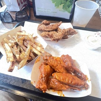 Rock's Chicken & Fries - 4 Tenders, 5 Wings (Buffalo Hot), and fries - Chicken Shop Near Me - Atlanta, Georgia Rock's Chicken & Fries - 4 Tenders, 5 Wings (Buffalo Hot), and fries - Chicken Shop Near Me - Atlanta, Georgia