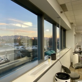 Arbutus Broadway Dental Centre - Each operatory is enclosed with plexiglass and contains its own air filtration unit - General Dentistry Near Me - Vancouver, British Columbia Arbutus Broadway Dental Centre - Each operatory is enclosed with plexiglass and contains its own air filtration unit - General Dentistry Near Me - Vancouver, British Columbia