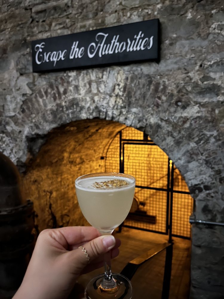 CADENCE CELLARS SPEAKEASY 178 Photos & 56 Reviews 2400 Smallman St, Pittsburgh, Pennsylvania