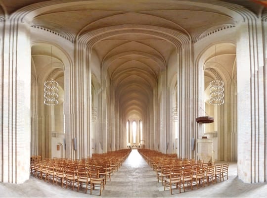 Grundtvigs Kirke by null